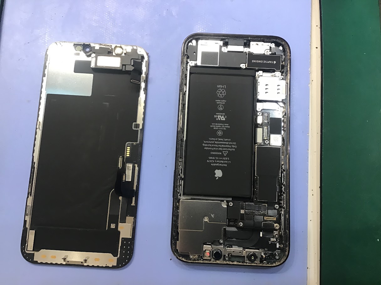 iPhone12Proのバッテリー交換ならデータそのまま修理可能なスマホ修理工房秋津店へ！